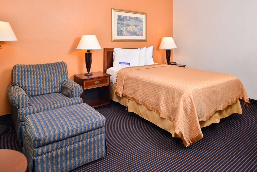 Econo Lodge Baton Rouge Prairieville Szoba fotó